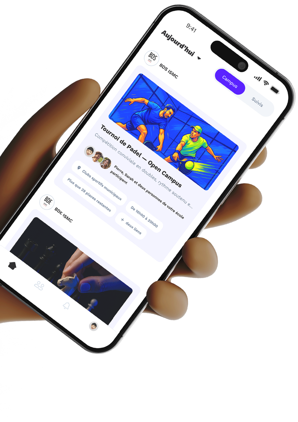 Main tenant un telephone avec l'application Beeven
